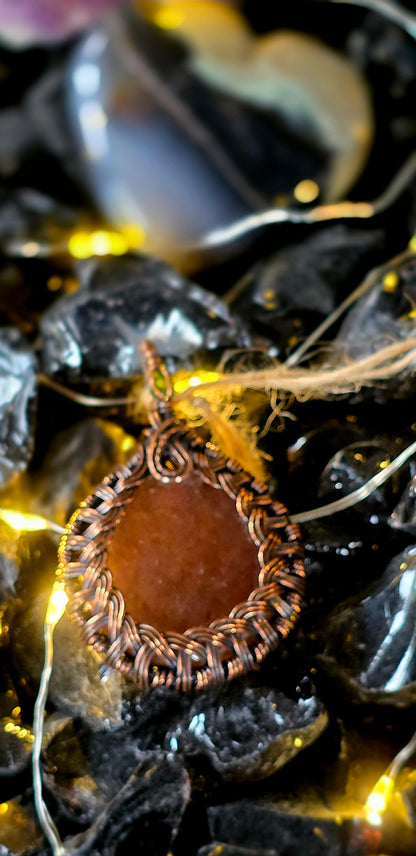 Precious Pendent – Strawberry Quartz & Peridot Copper Wrap