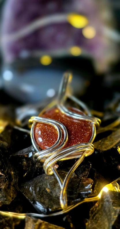 Simply Perfect– Sparkling Goldstone & Copper Wire Pendant