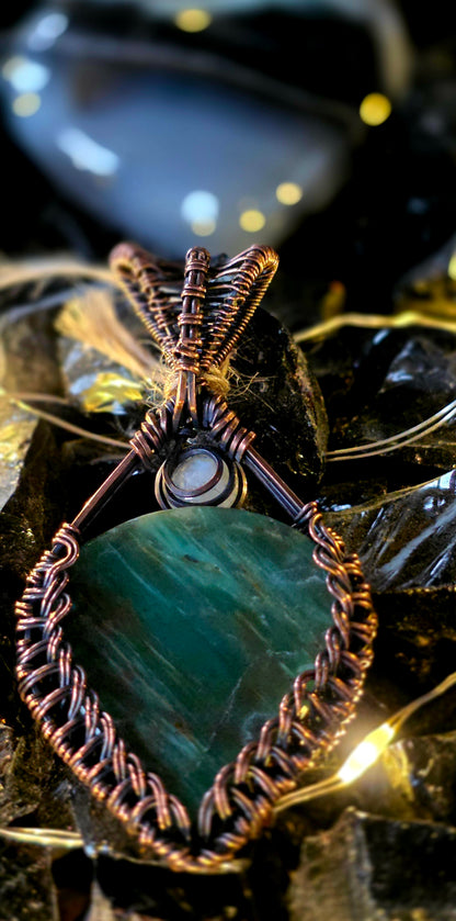 Fit For A Queen – Green Prasem Jasper, Moonstone & Ruby Copper Pendant