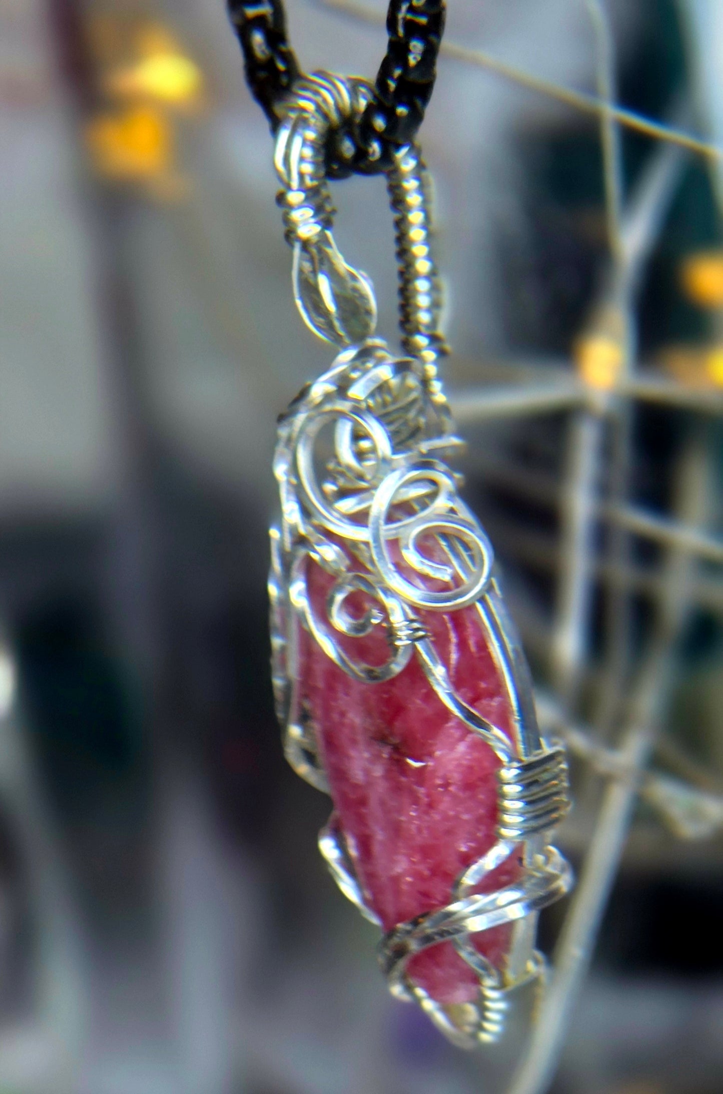 So Pretty In Pink – Pink Rhodonite & Labradorite Silver Plated Copper Pendant
