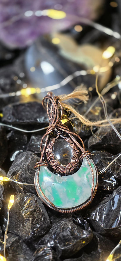 Moon Plume – Green Plume Agate & Clear Quartz Copper Pendant